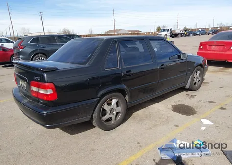 1998 Volvo S70 T5 из США, поврежденный, VIN YV1LS5374W1493983